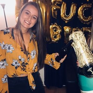 Meet your Posher, Sam